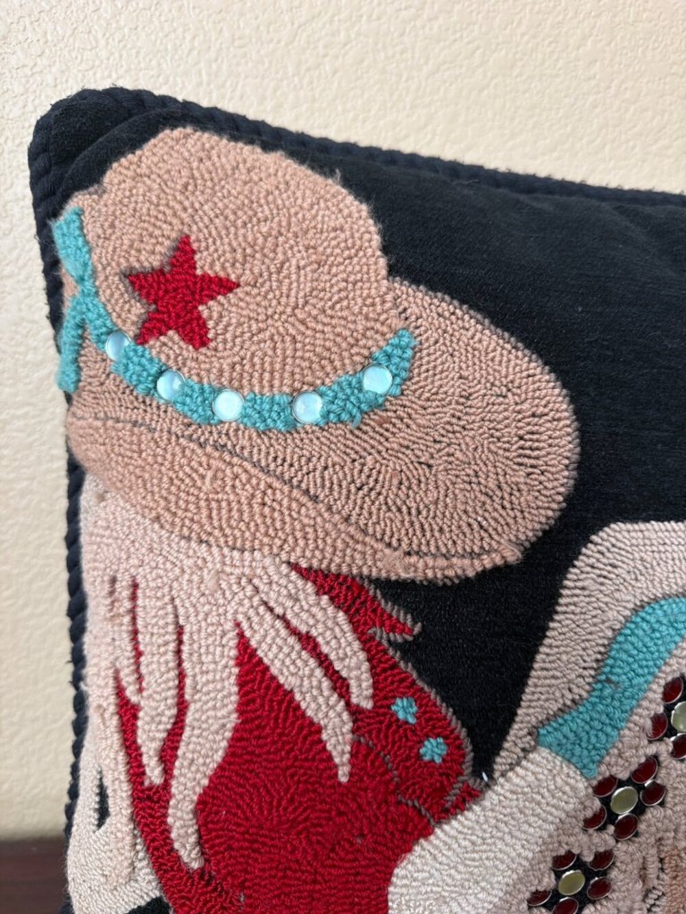 2003 Judi Boisson Cowgirl Hand-Hooked Throw Pillow American Home 16 x 16 - Picture 2 of 12